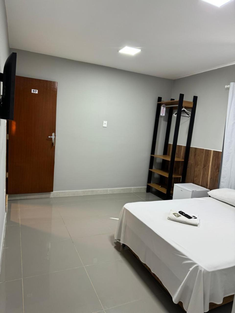 Hotel Casa Grande โกเวร์นาดอร์ วาลาดาเรส ภายนอก รูปภาพ